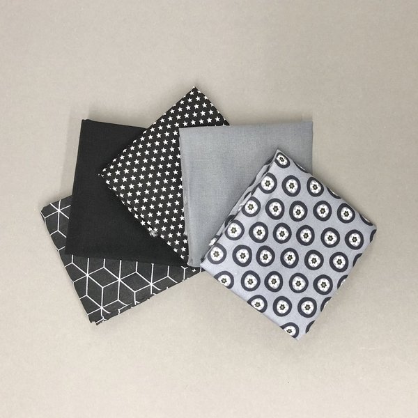 Stoffpaket Baumwolle 5 Stück a 30x70cm Farbe Grau-Schwarz